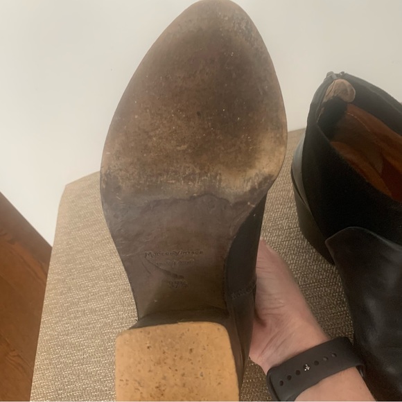 Black Modern Vintage Leather Ankle Boots - Picture 7 of 14